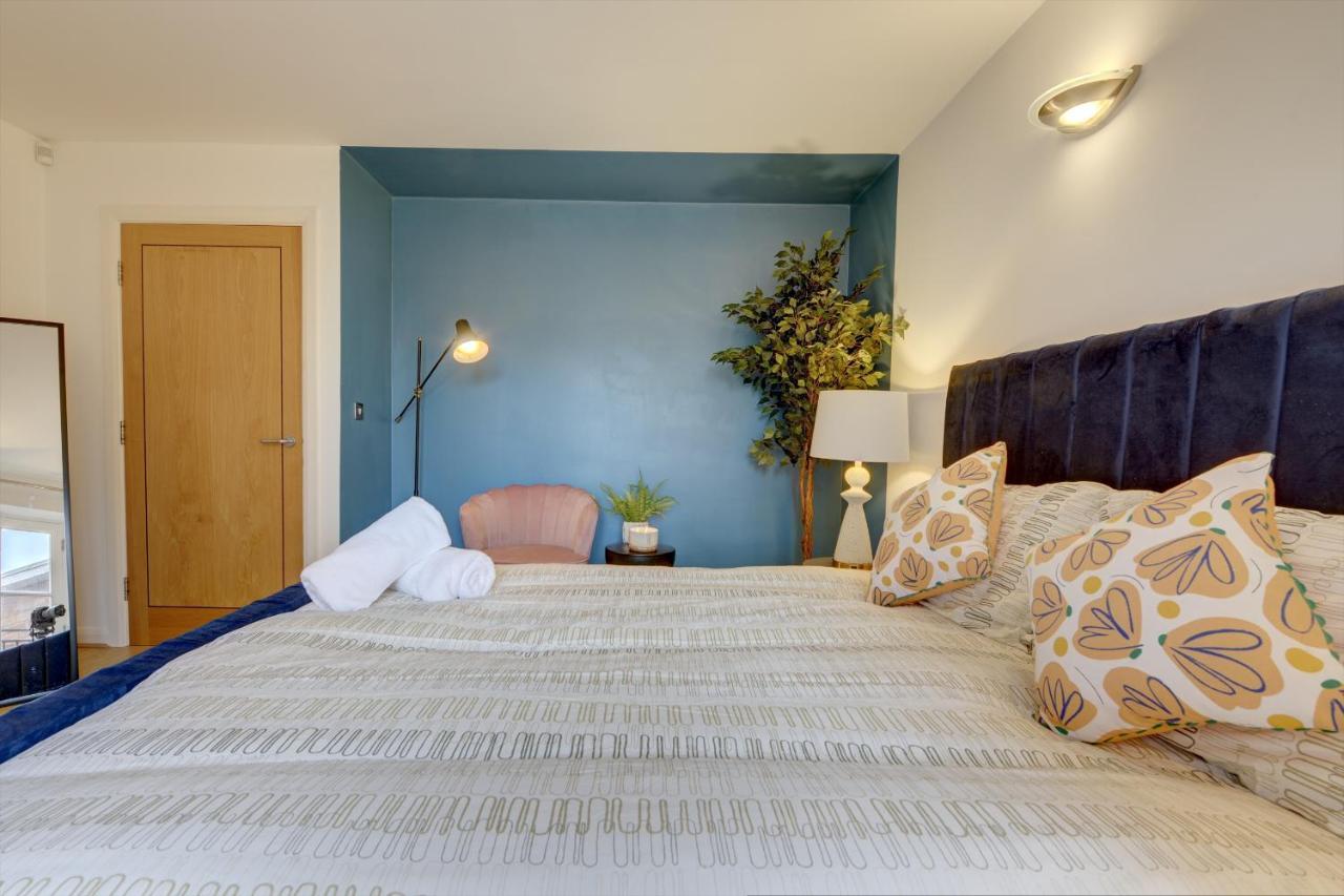 City Centre, 2 Bedroom, Secured Parking, 3 King Bed, Wifi Sleep 6 Guest Comfortable On Three King Size Beds, Jewellery Quarter , Birmingham City Centre , Allocated Secured Parking 외부 사진