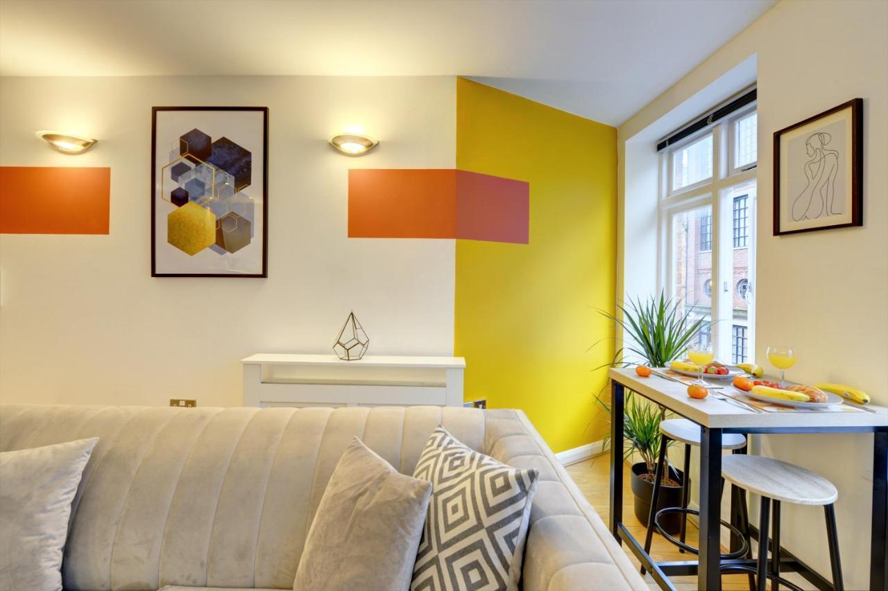 City Centre, 2 Bedroom, Secured Parking, 3 King Bed, Wifi Sleep 6 Guest Comfortable On Three King Size Beds, Jewellery Quarter , Birmingham City Centre , Allocated Secured Parking 외부 사진