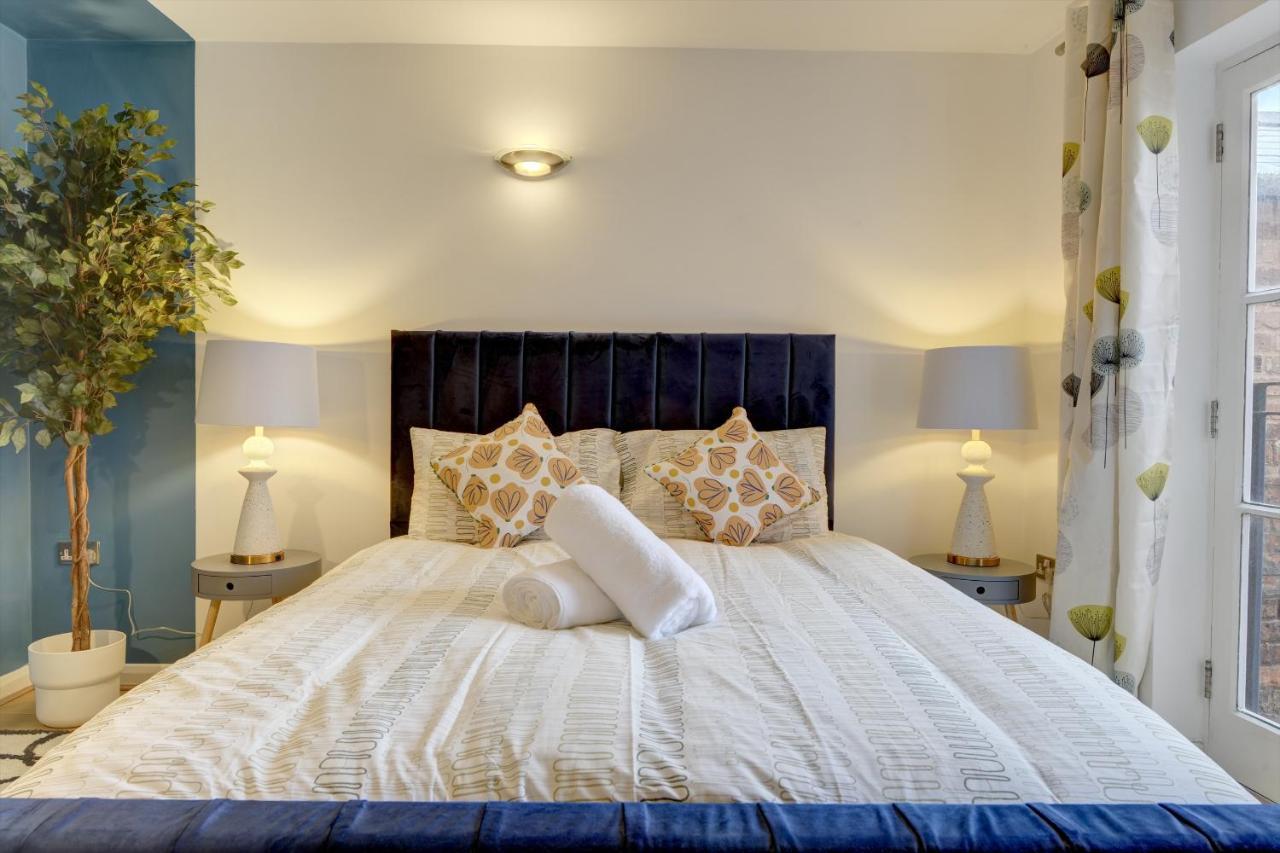 City Centre, 2 Bedroom, Secured Parking, 3 King Bed, Wifi Sleep 6 Guest Comfortable On Three King Size Beds, Jewellery Quarter , Birmingham City Centre , Allocated Secured Parking 외부 사진