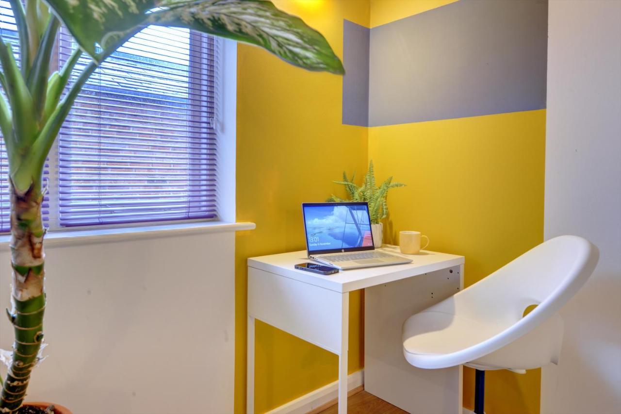 City Centre, 2 Bedroom, Secured Parking, 3 King Bed, Wifi Sleep 6 Guest Comfortable On Three King Size Beds, Jewellery Quarter , Birmingham City Centre , Allocated Secured Parking 외부 사진