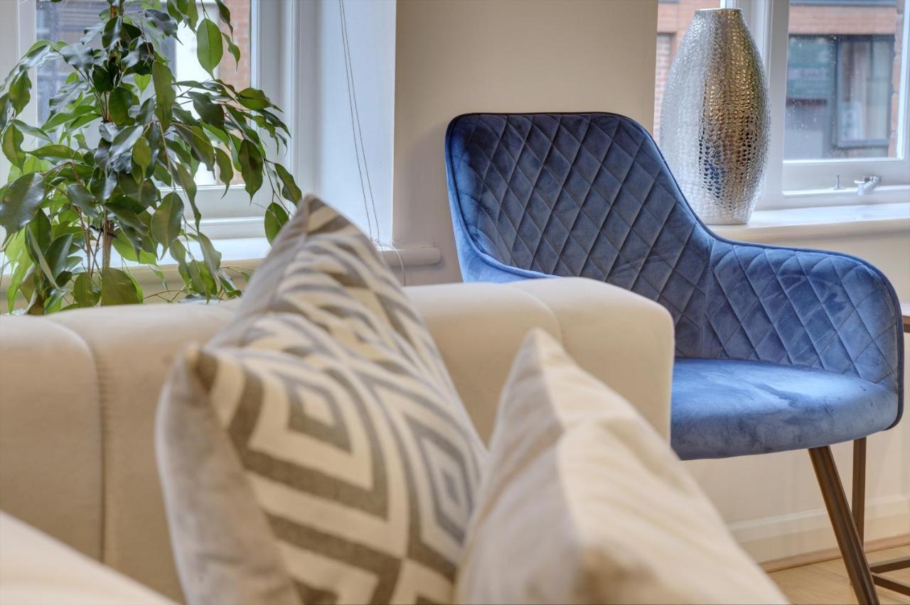 City Centre, 2 Bedroom, Secured Parking, 3 King Bed, Wifi Sleep 6 Guest Comfortable On Three King Size Beds, Jewellery Quarter , Birmingham City Centre , Allocated Secured Parking 외부 사진