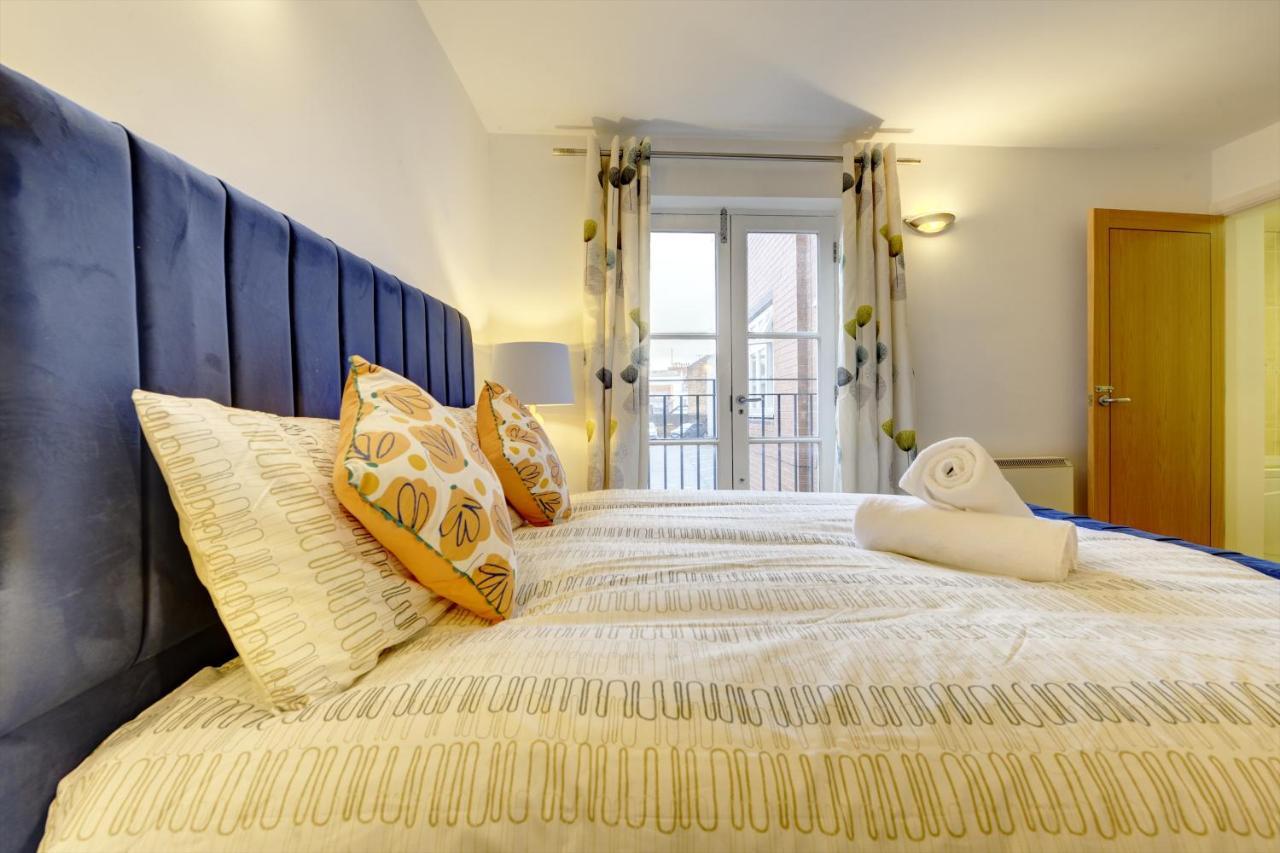 City Centre, 2 Bedroom, Secured Parking, 3 King Bed, Wifi Sleep 6 Guest Comfortable On Three King Size Beds, Jewellery Quarter , Birmingham City Centre , Allocated Secured Parking 외부 사진