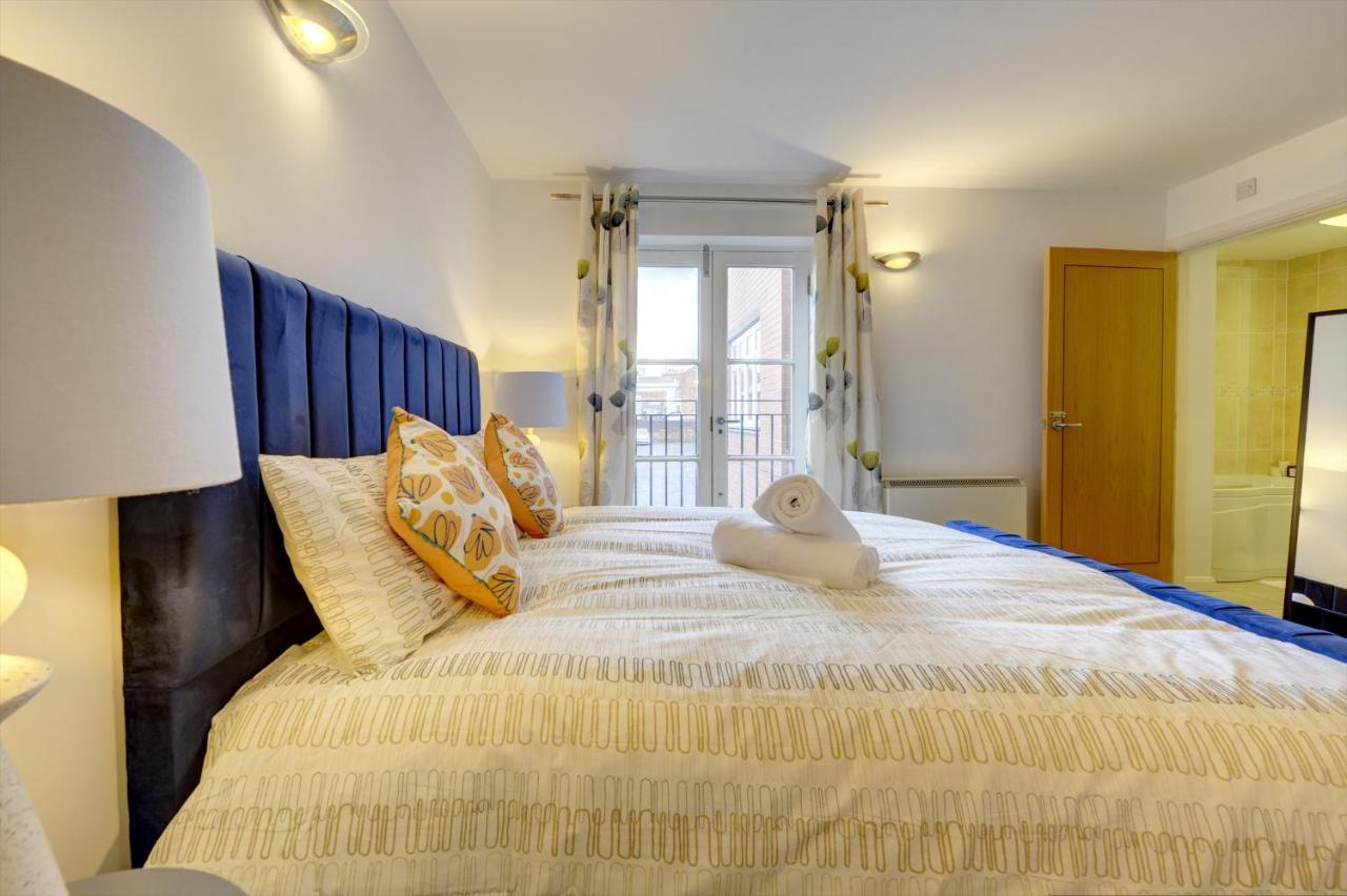 City Centre, 2 Bedroom, Secured Parking, 3 King Bed, Wifi Sleep 6 Guest Comfortable On Three King Size Beds, Jewellery Quarter , Birmingham City Centre , Allocated Secured Parking 외부 사진