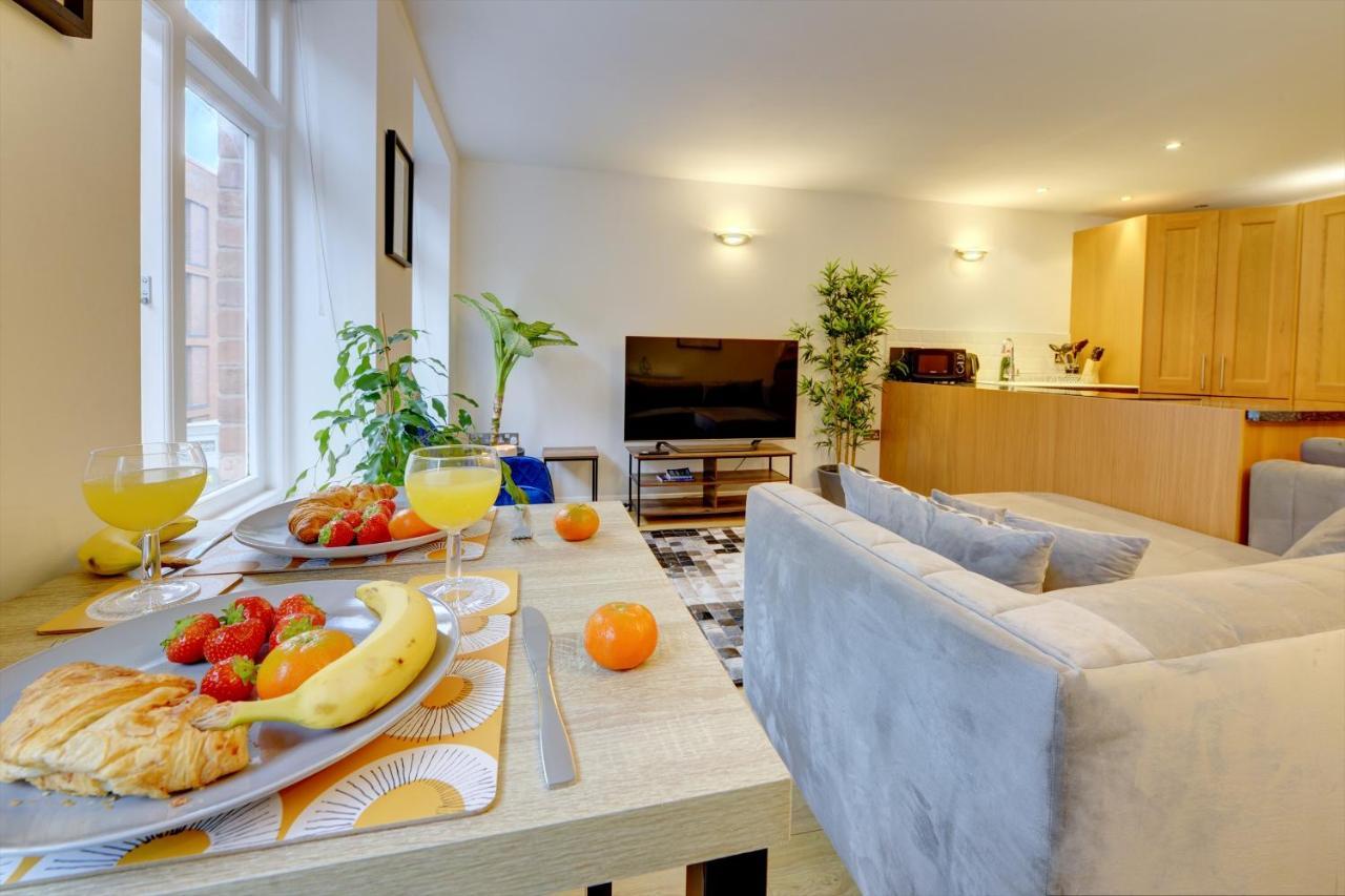 City Centre, 2 Bedroom, Secured Parking, 3 King Bed, Wifi Sleep 6 Guest Comfortable On Three King Size Beds, Jewellery Quarter , Birmingham City Centre , Allocated Secured Parking 외부 사진